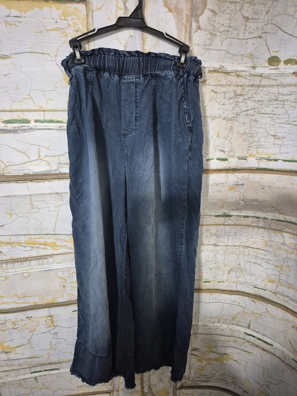 Zenana Outfitters Dark Wash Elastic Waist Wide-Leg Denim